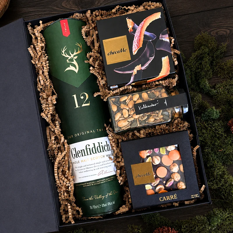 Exkluzív whisky ajándékcsomag